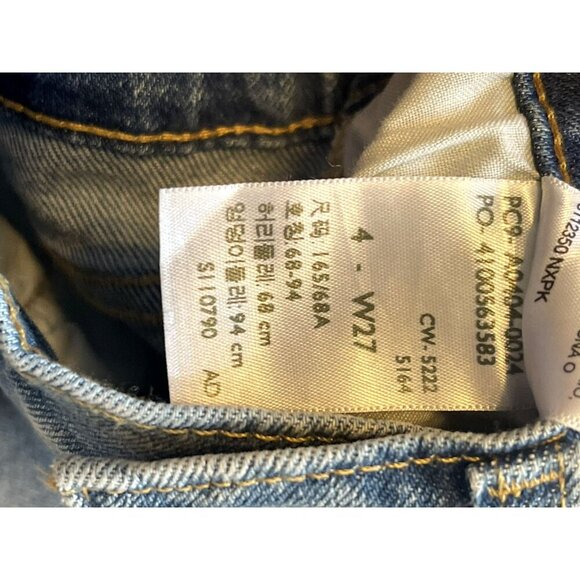 NWT Signature Levis Women's Heritage High Rise Straight Jeans Raw Hem 4/27 light - Picture 3 of 6